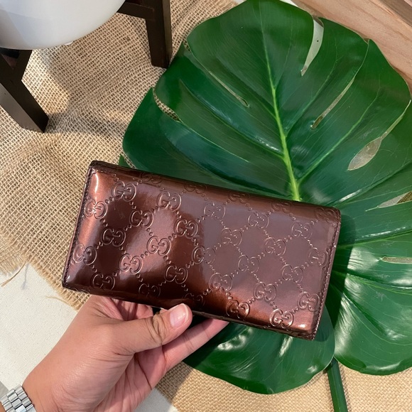 Authentic Gucci Patent Guccissima long wallet. - Picture 4 of 7